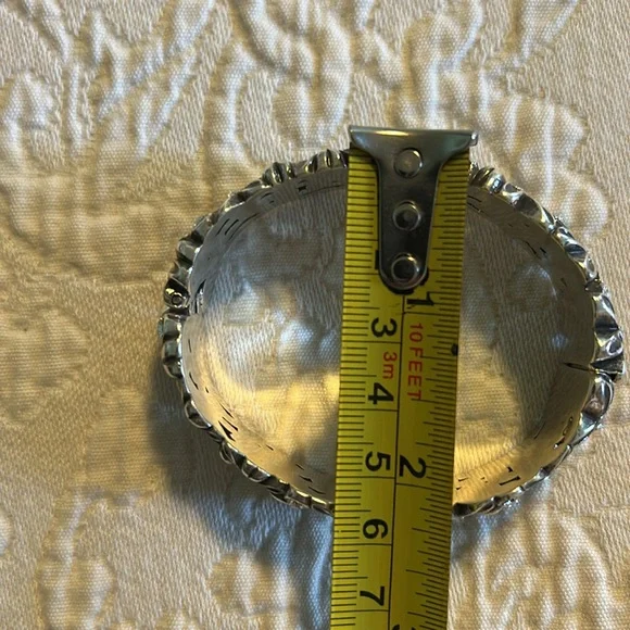 BRIGHTON Oval Daisy Bangle - Picture 10 of 10